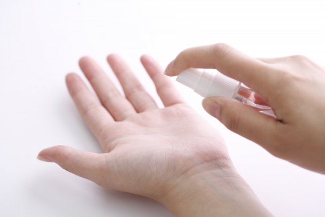 アルコール消毒と次亜塩素酸水を上手に使い分ける人